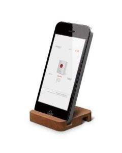 Elago W Stand - дървена поставка за iPhone 5, iPhone 5S, iPhone SE, iPhone 5C, iPad mini, iPad mini 2, iPad mini 3 (моаби)