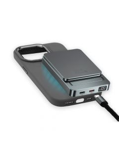 4smarts OneStyle MagSafe PowerBank 5000 mAh With Silicone Case - комплект преносима външна батерия с безжично зареждане с MagSafe и силиконов кейс с MagSafe за iPhone 15 Pro (сив)