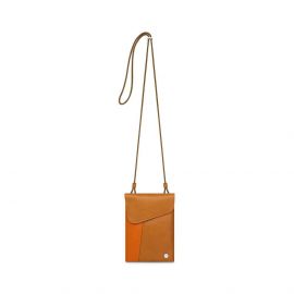 Moshi Aro Mini Slim Crossbody Bag - малка и компактна чанта с презрамка (кафяв)